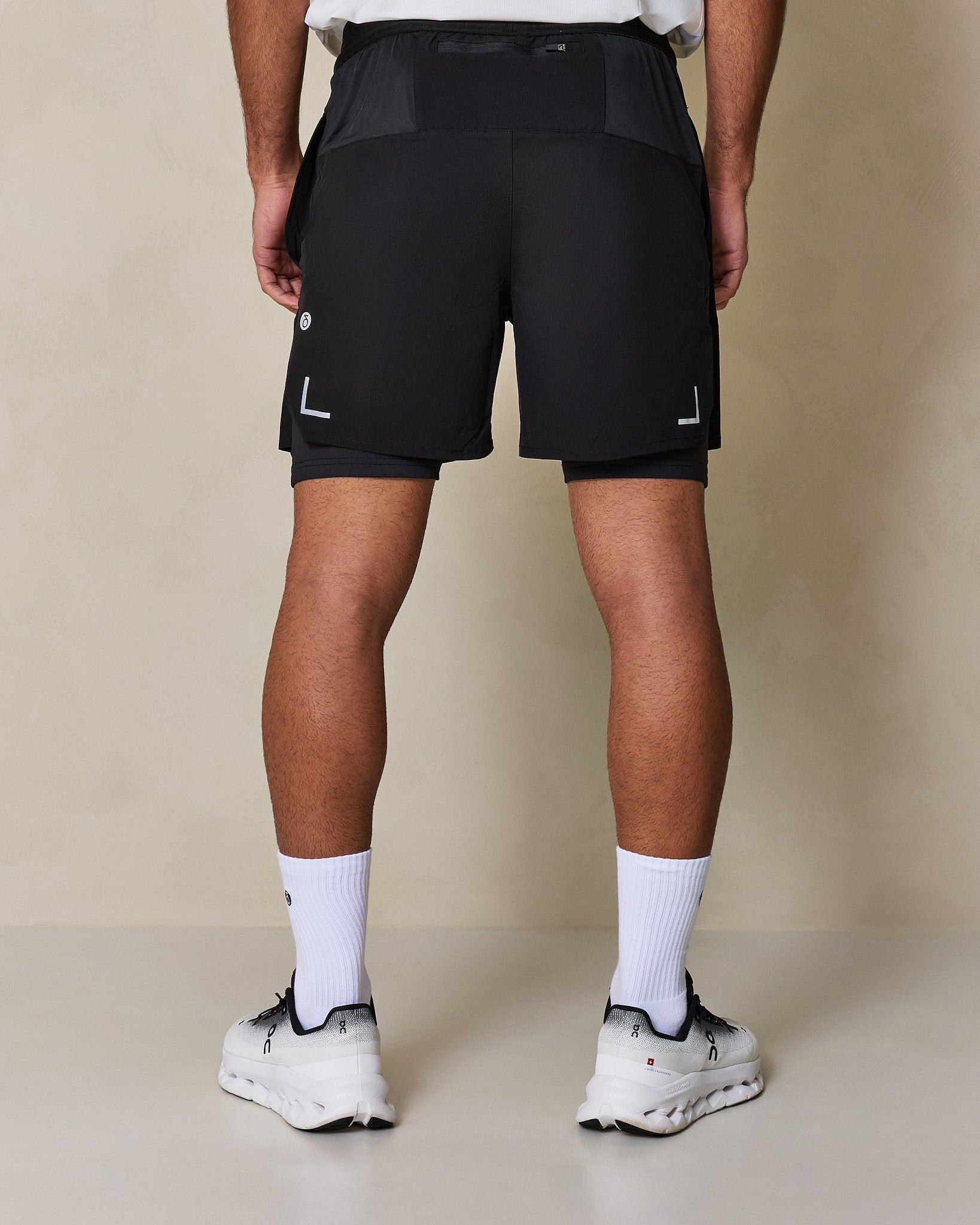 Depth Short Limited Zwart