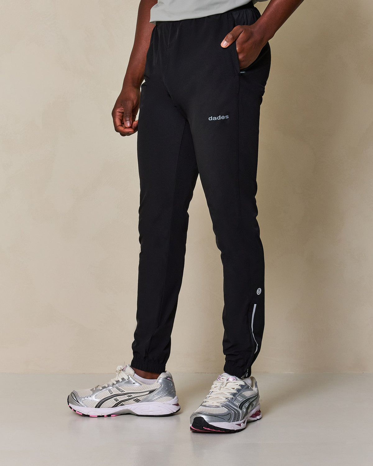 Depth Pants Aerozip Black