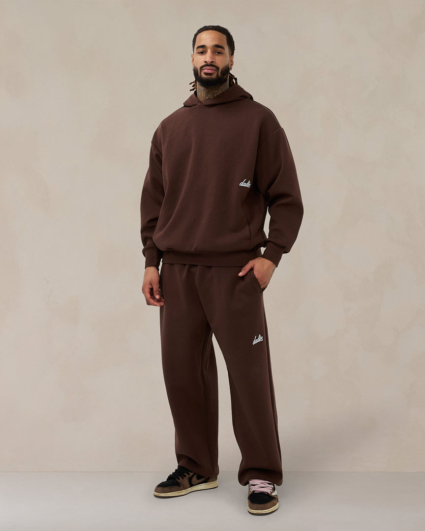Signature oversized hoodie in cacaobruin