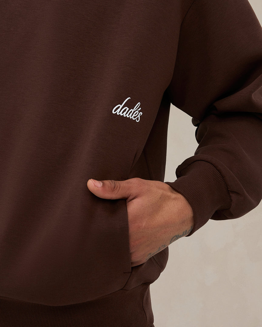 Signature oversized hoodie in cacaobruin