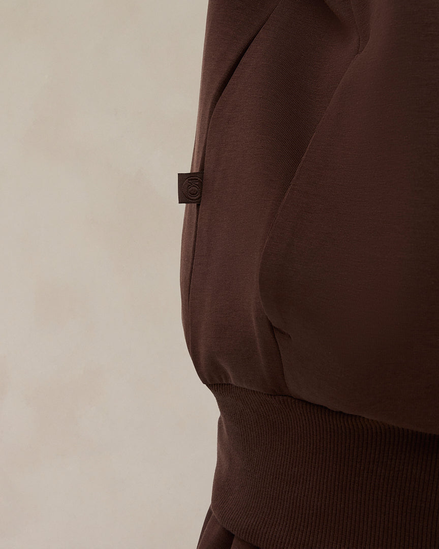 Signature oversized hoodie in cacaobruin