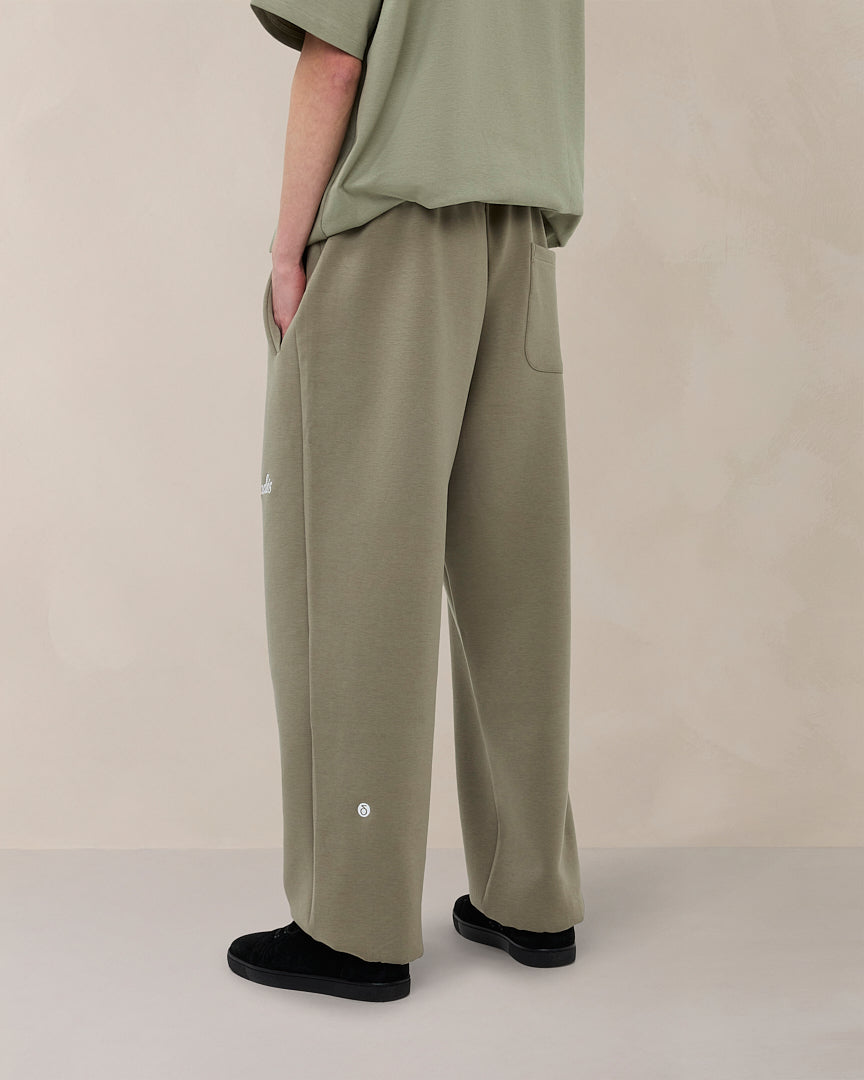 Signature oversized joggingbroek in zacht saliegroen