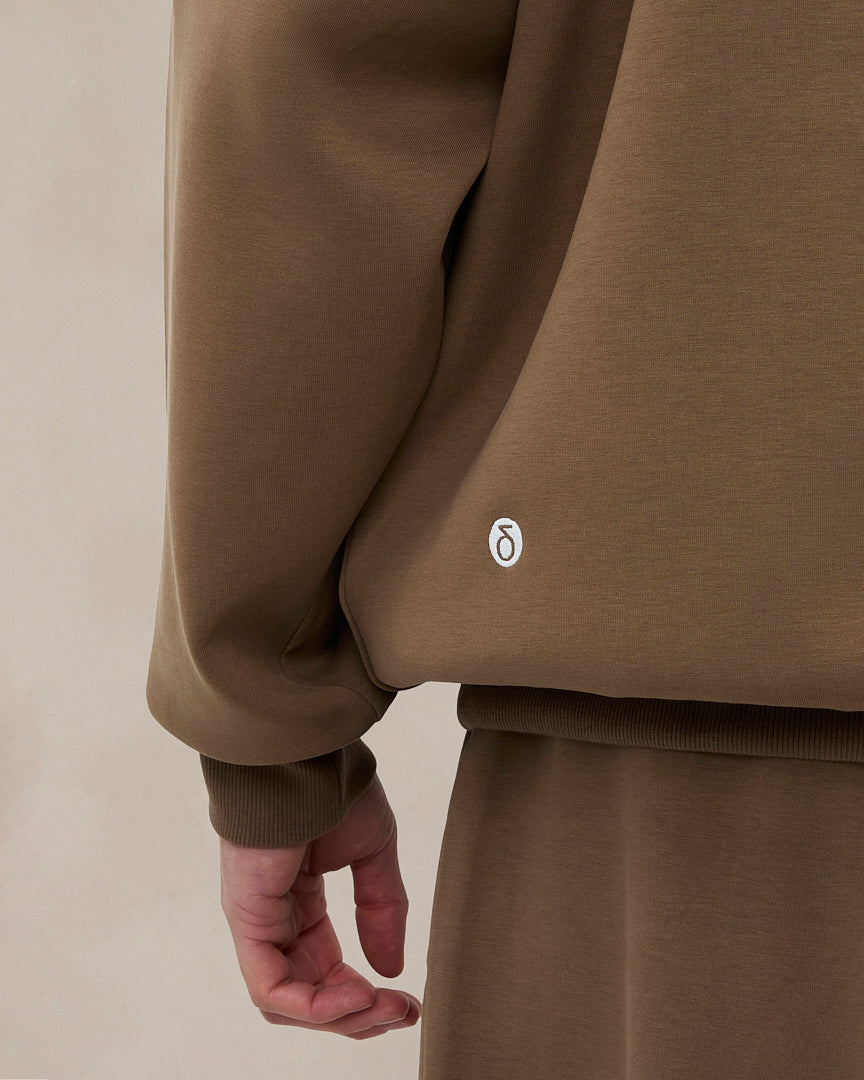 Signature oversized hoodie in woestijntaupe