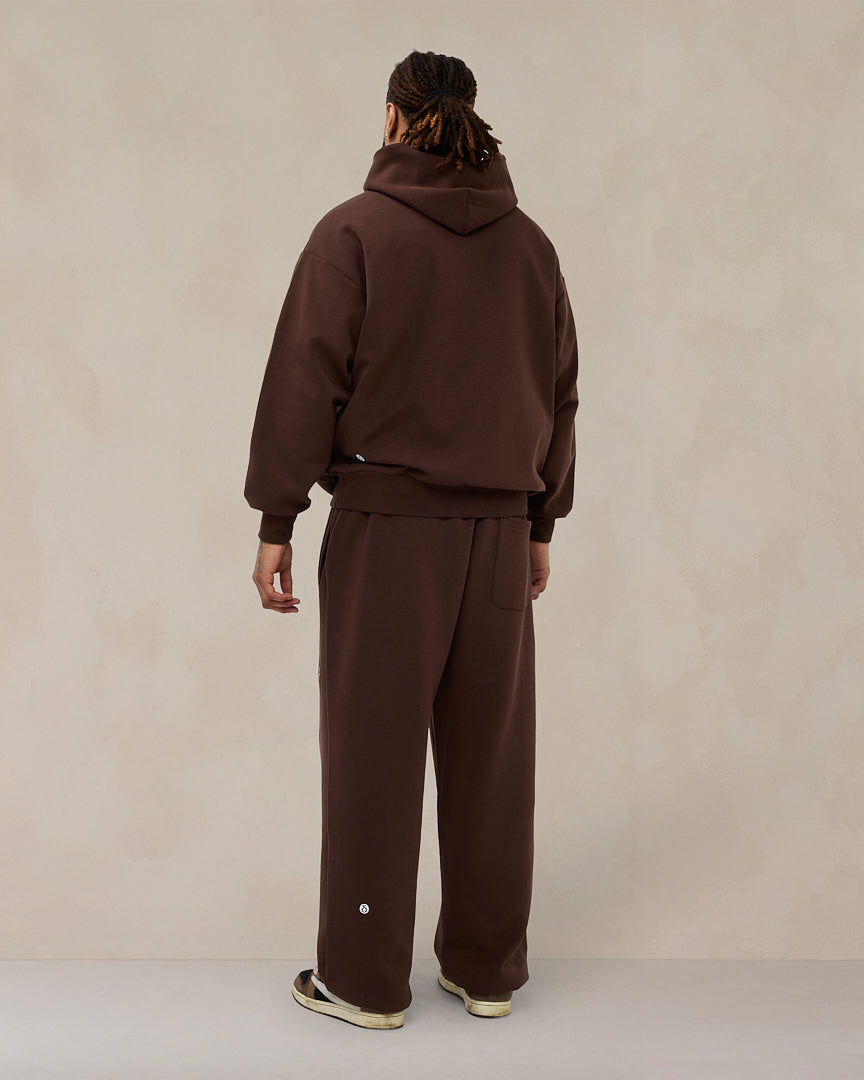 Signature oversized hoodie in cacaobruin